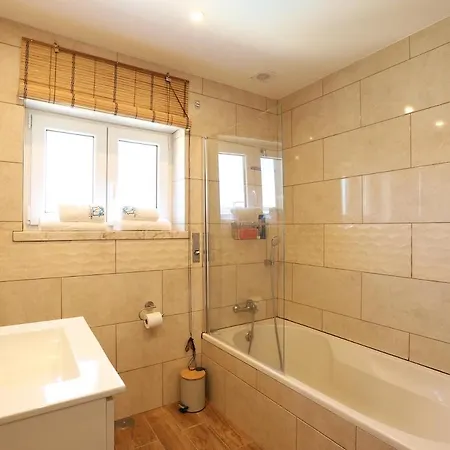 T3-house Of The Palm Tree * Ναζαρέ